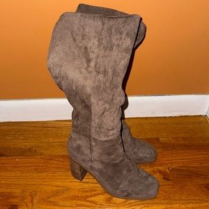 DV Dolce Vita Flapper Boots